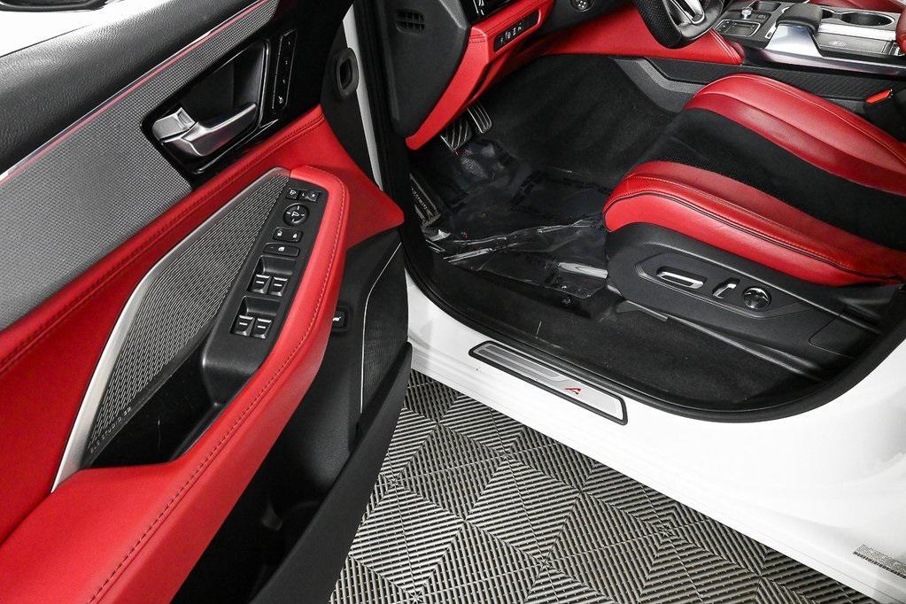 used 2022 Acura MDX car, priced at $36,400