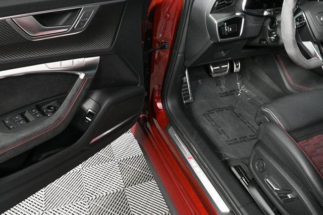 used 2025 Audi RS 6 Avant car, priced at $131,895