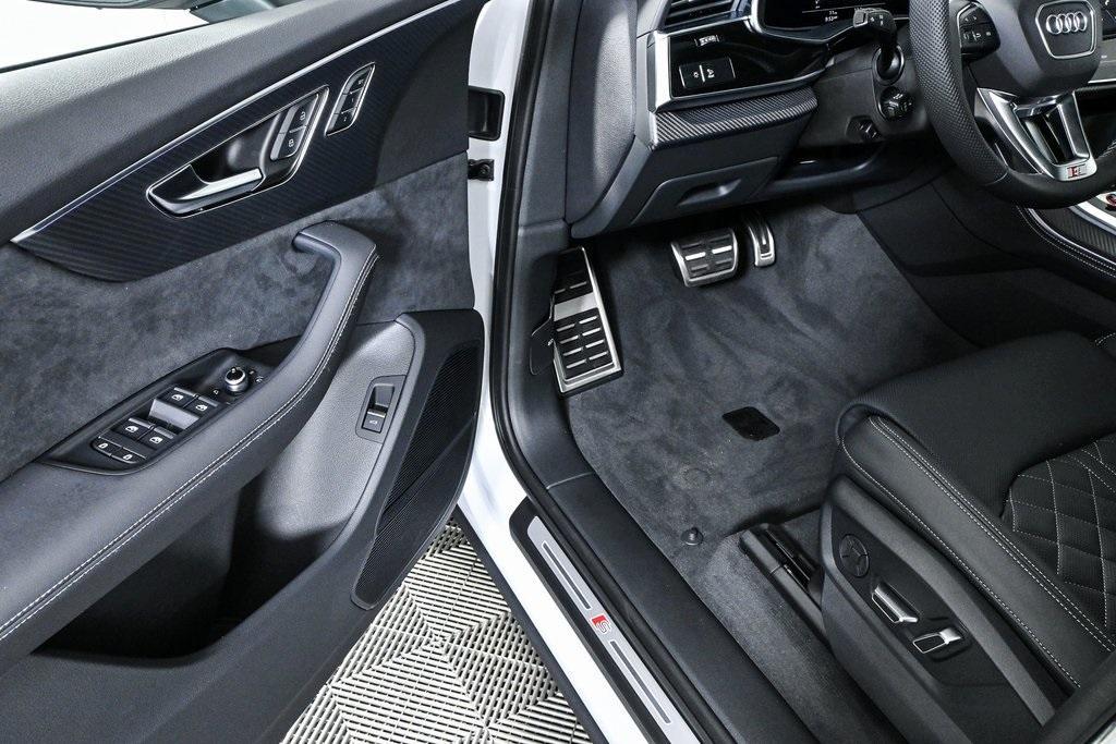 new 2025 Audi SQ7 car, priced at $99,190