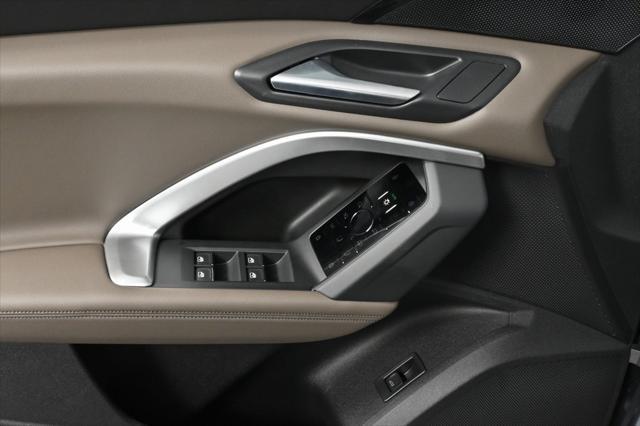new 2025 Audi Q5 car, priced at $58,100