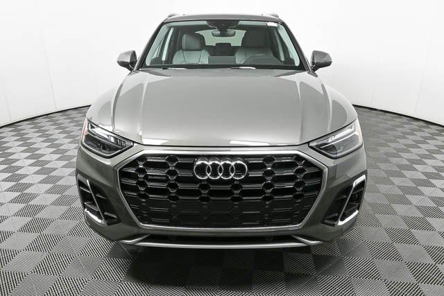 new 2025 Audi Q5 car, priced at $59,032