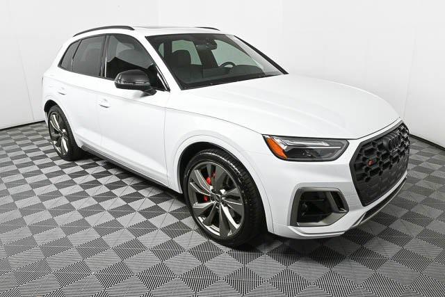 new 2025 Audi SQ5 car, priced at $73,740