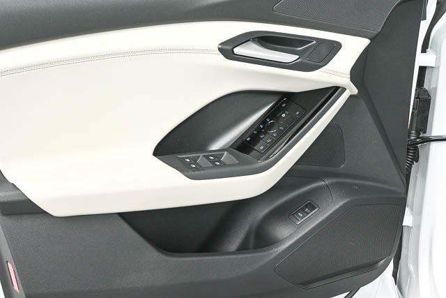 new 2025 Audi Q6 e-tron car, priced at $73,000