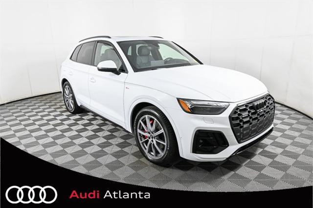 new 2025 Audi Q5 car, priced at $70,882