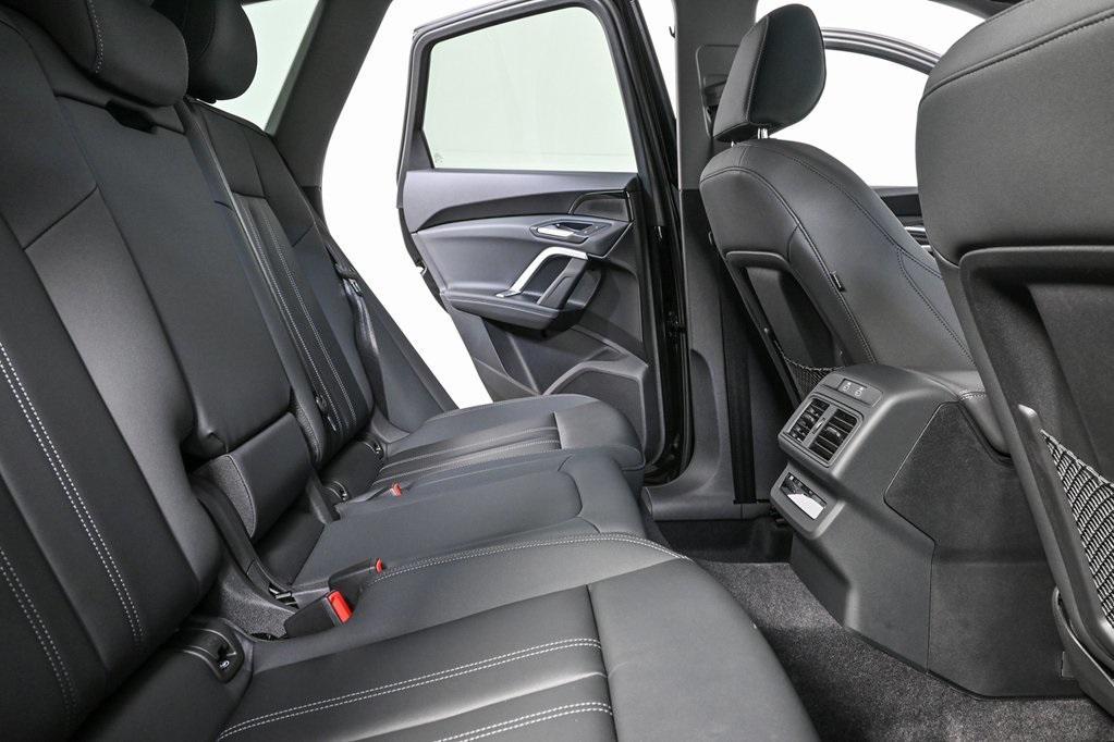 new 2025 Audi Q5 car, priced at $52,716