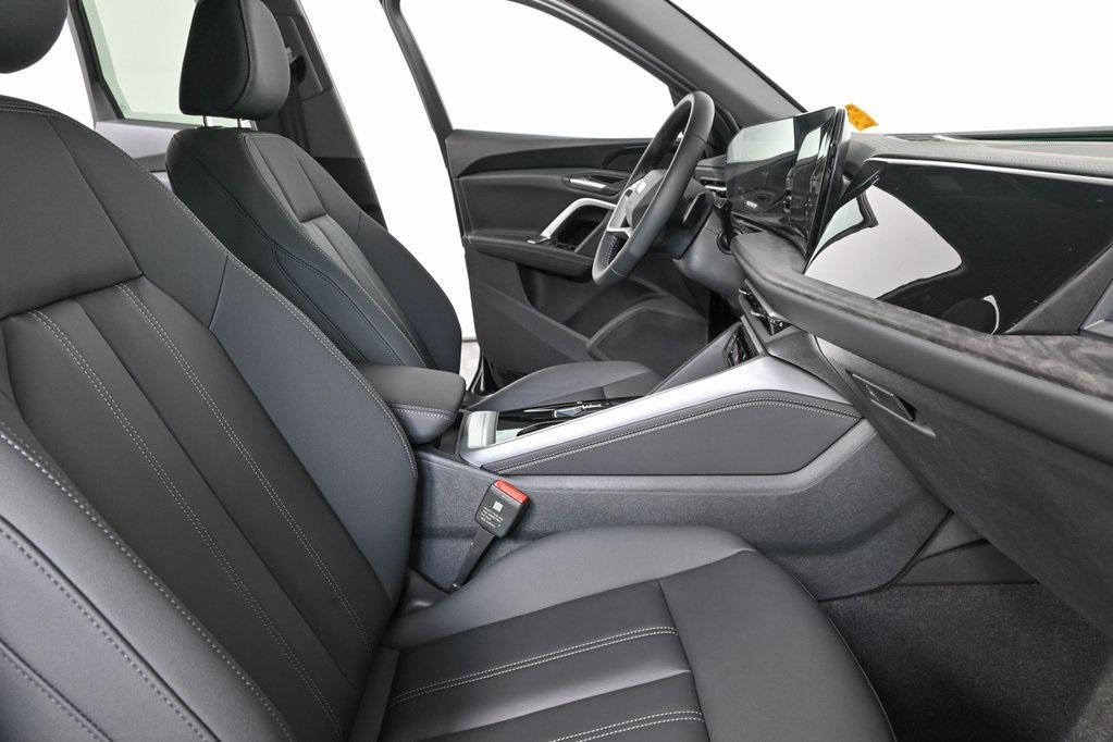 new 2025 Audi Q5 car, priced at $52,716