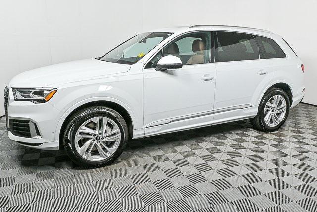 used 2023 Audi Q7 car, priced at $47,995