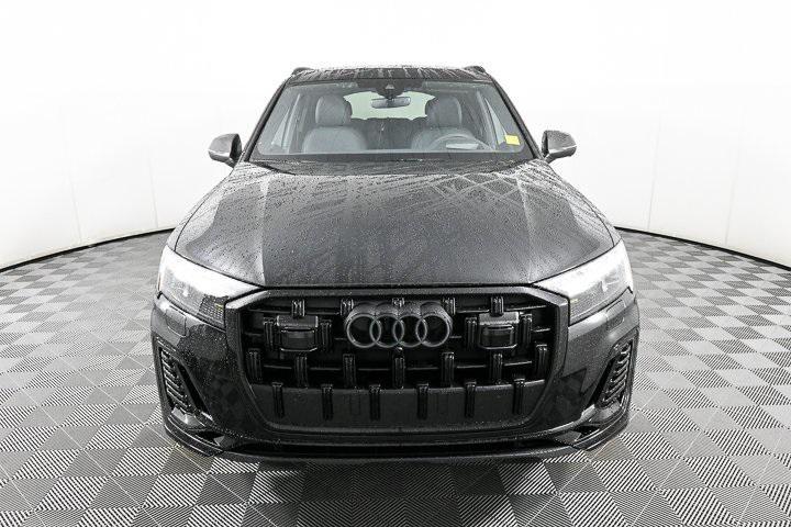 new 2025 Audi Q7 car, priced at $81,795