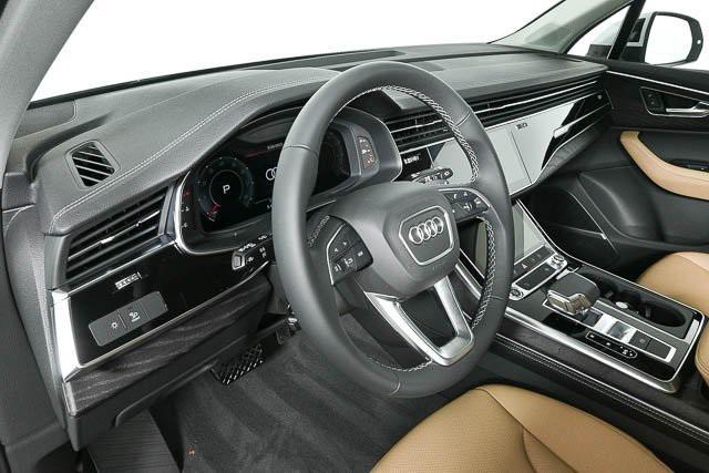 new 2025 Audi Q7 car, priced at $73,863