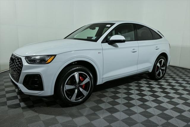 new 2024 Audi Q5 car, priced at $56,391