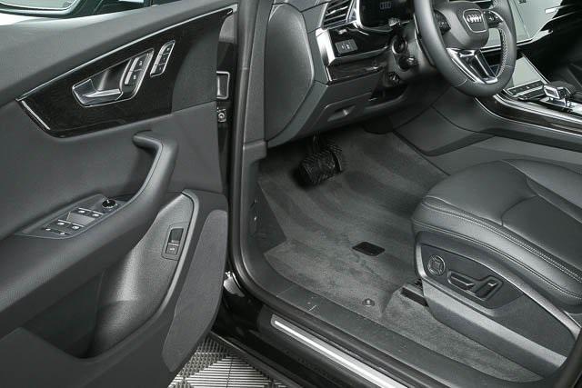 new 2025 Audi Q8 car, priced at $77,392