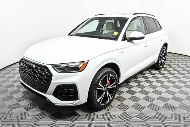 new 2025 Audi Q5 car, priced at $56,588