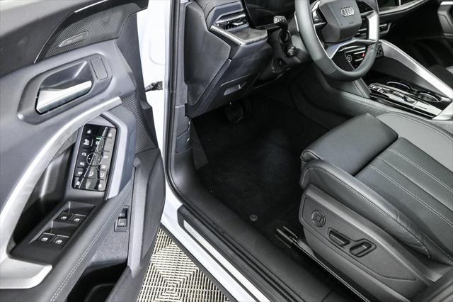 new 2025 Audi Q5 car, priced at $60,175