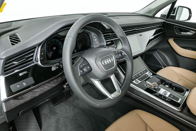 new 2025 Audi Q7 car, priced at $75,800