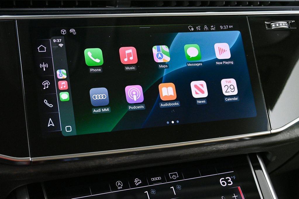 new 2025 Audi Q7 car, priced at $72,533