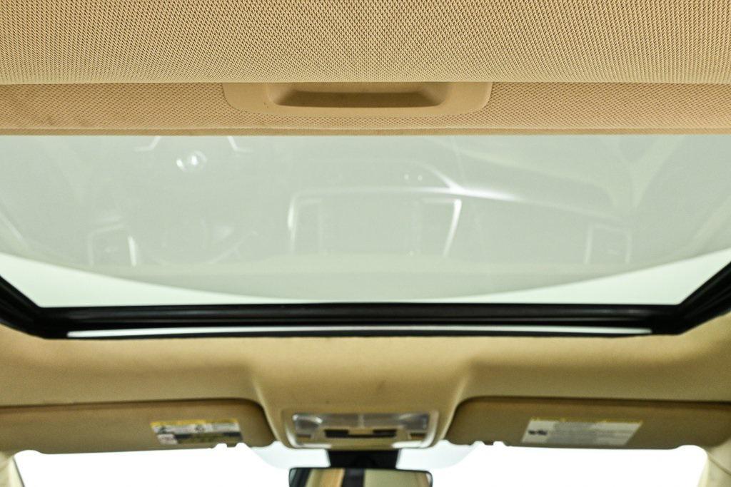 used 2019 Toyota Highlander car, priced at $23,847