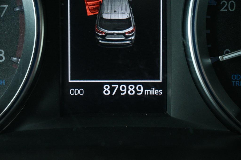 used 2019 Toyota Highlander car, priced at $23,847