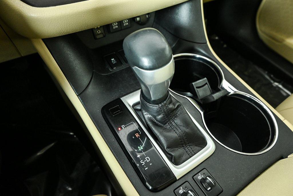 used 2019 Toyota Highlander car, priced at $23,847