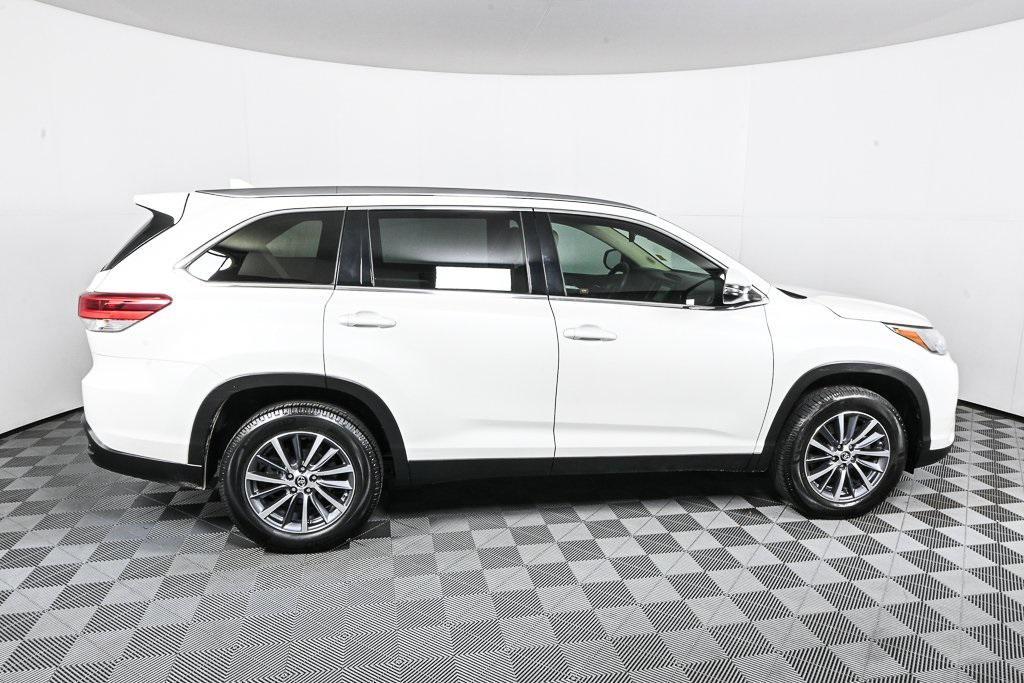 used 2019 Toyota Highlander car, priced at $23,847