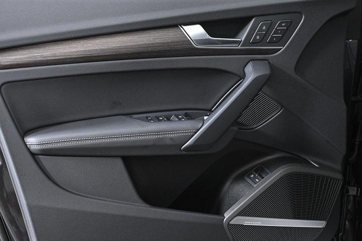 new 2025 Audi Q5 car, priced at $66,035
