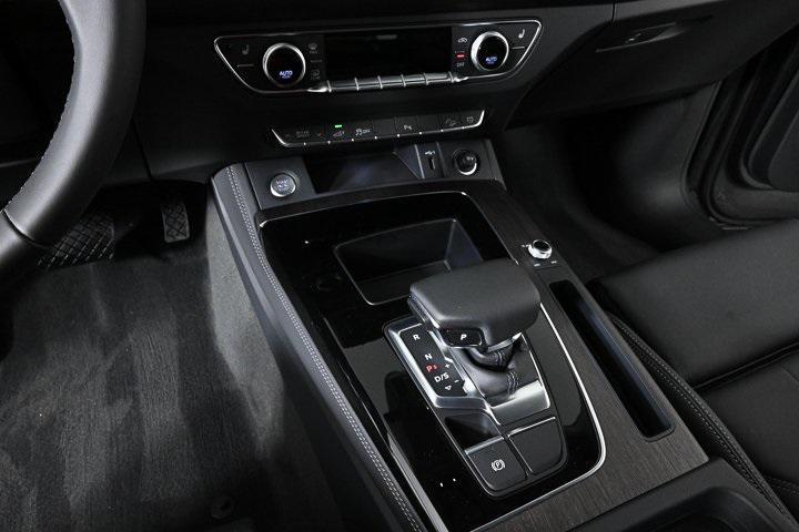 new 2025 Audi Q5 car, priced at $66,035