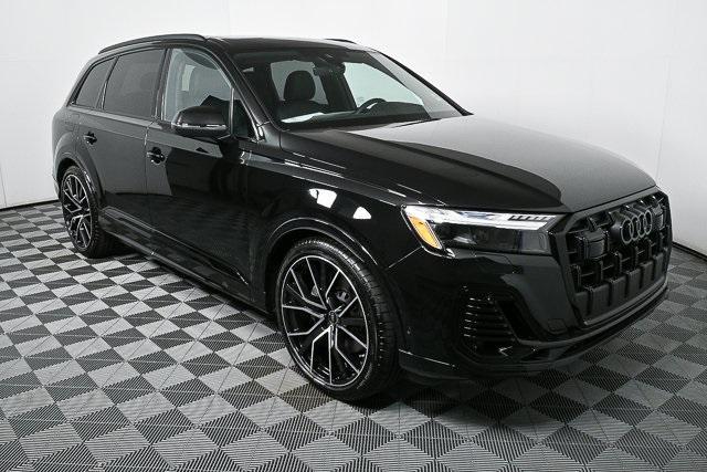 new 2025 Audi Q7 car, priced at $86,209