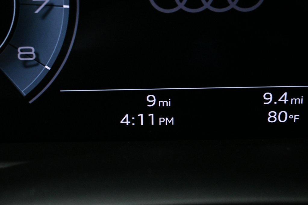 new 2025 Audi Q8 car, priced at $77,477