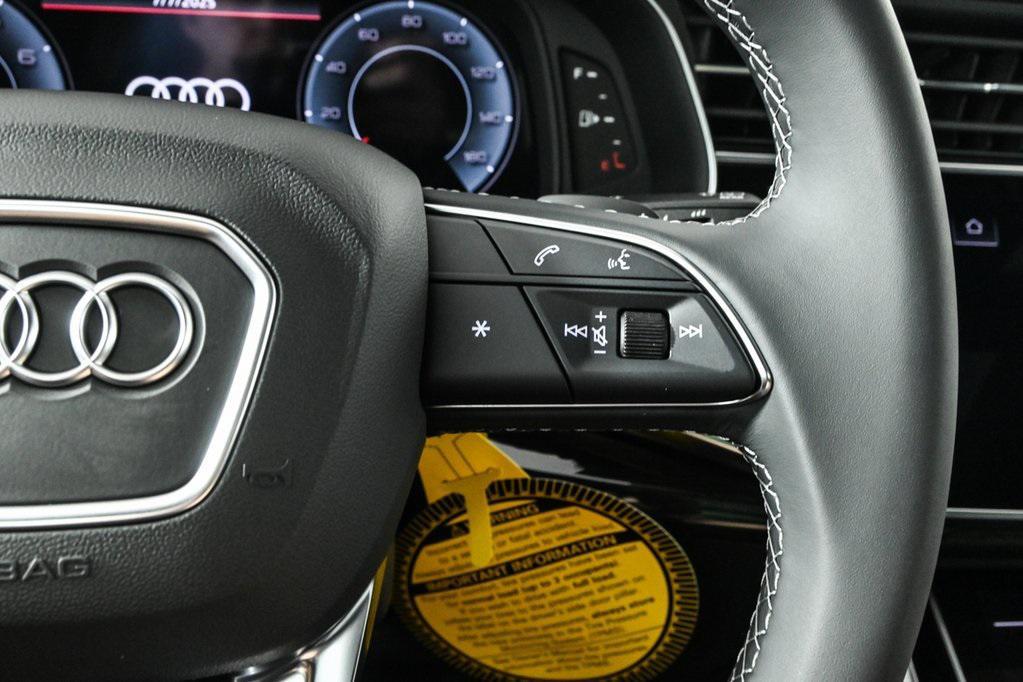 new 2025 Audi Q8 car, priced at $77,477