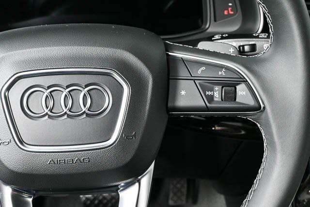 new 2025 Audi Q7 car, priced at $81,795