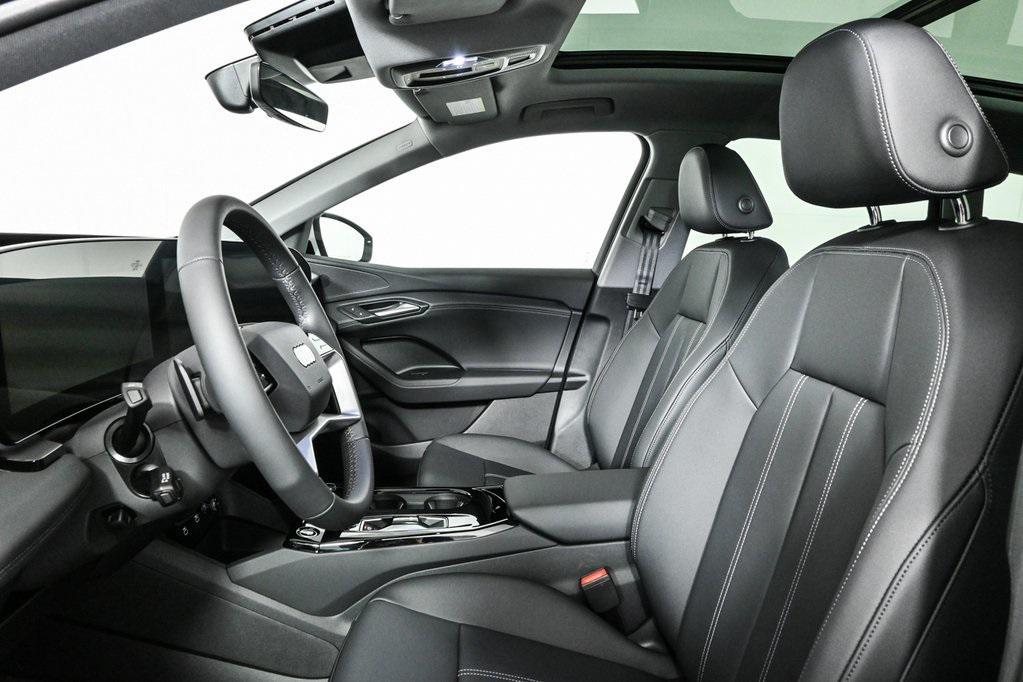 new 2025 Audi Q6 e-tron car, priced at $68,400