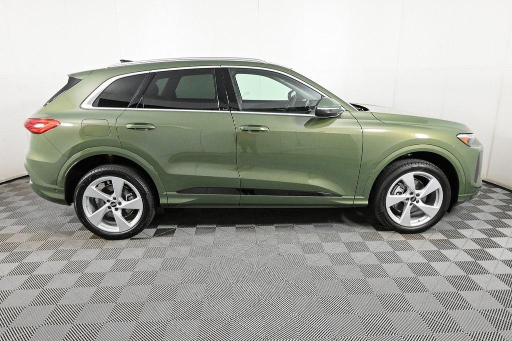 new 2025 Audi Q5 car, priced at $57,622