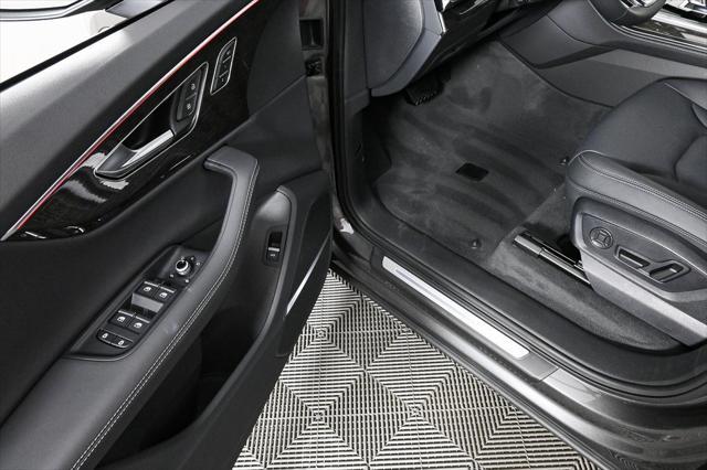 new 2025 Audi Q7 car, priced at $74,950