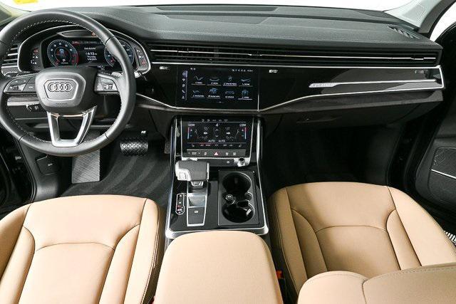 used 2025 Audi Q7 car, priced at $60,912