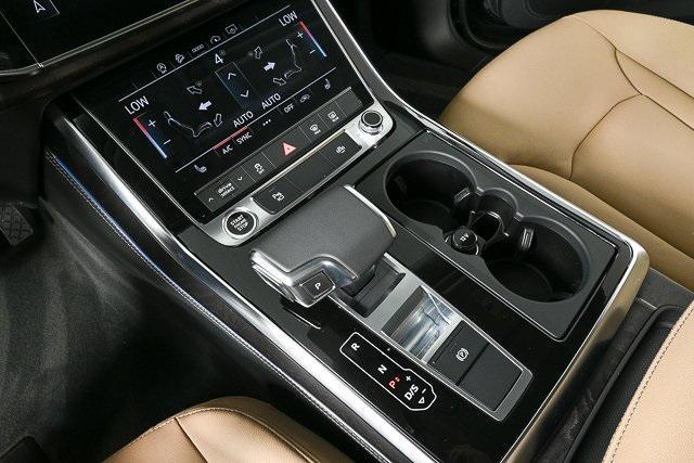 used 2025 Audi Q7 car, priced at $60,912
