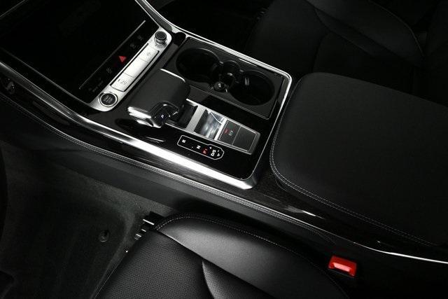 new 2026 Audi Q8 car, priced at $86,300