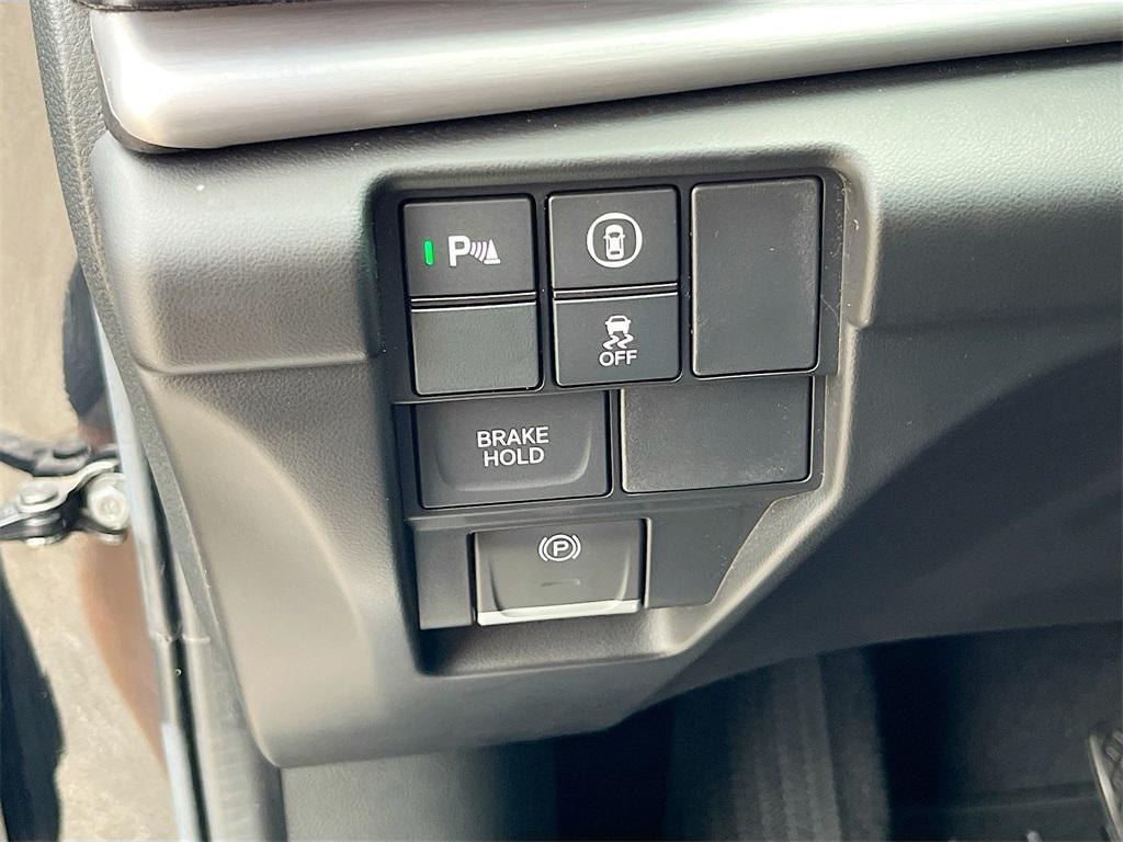 used 2023 Acura RDX car, priced at $33,000