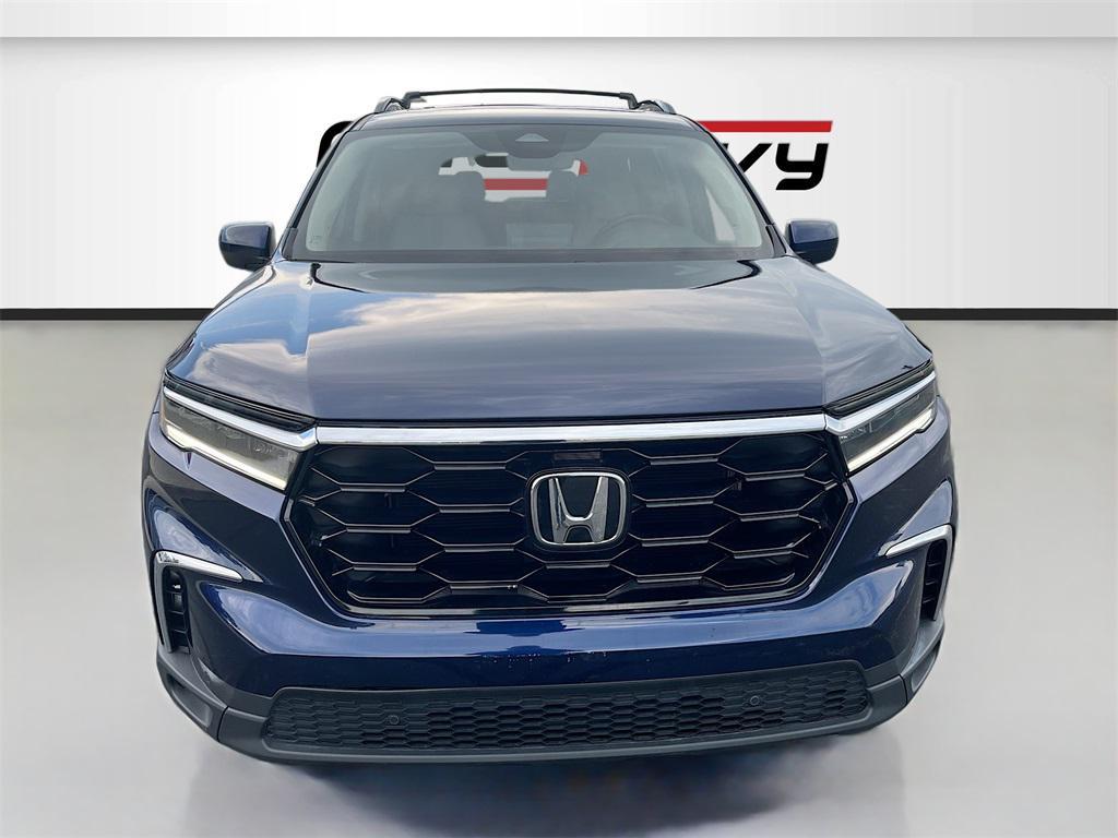 used 2023 Honda Pilot car, priced at $33,900