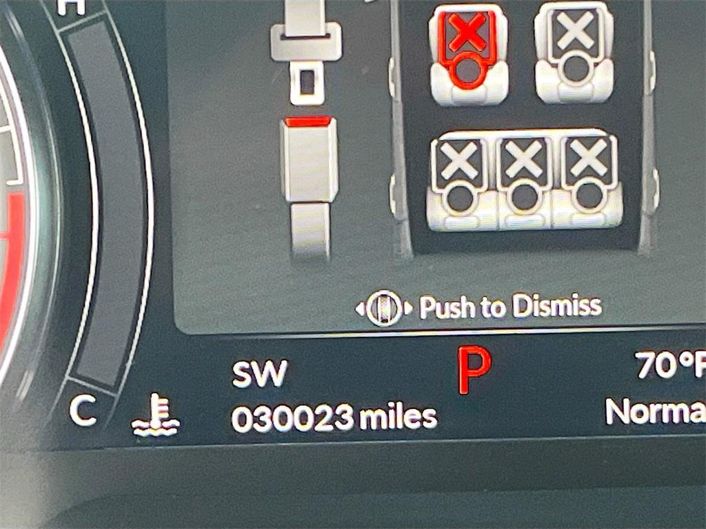 used 2022 Acura RDX car, priced at $32,000