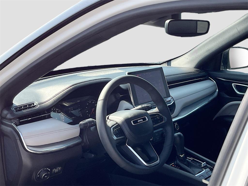 used 2023 Jeep Compass car, priced at $22,300