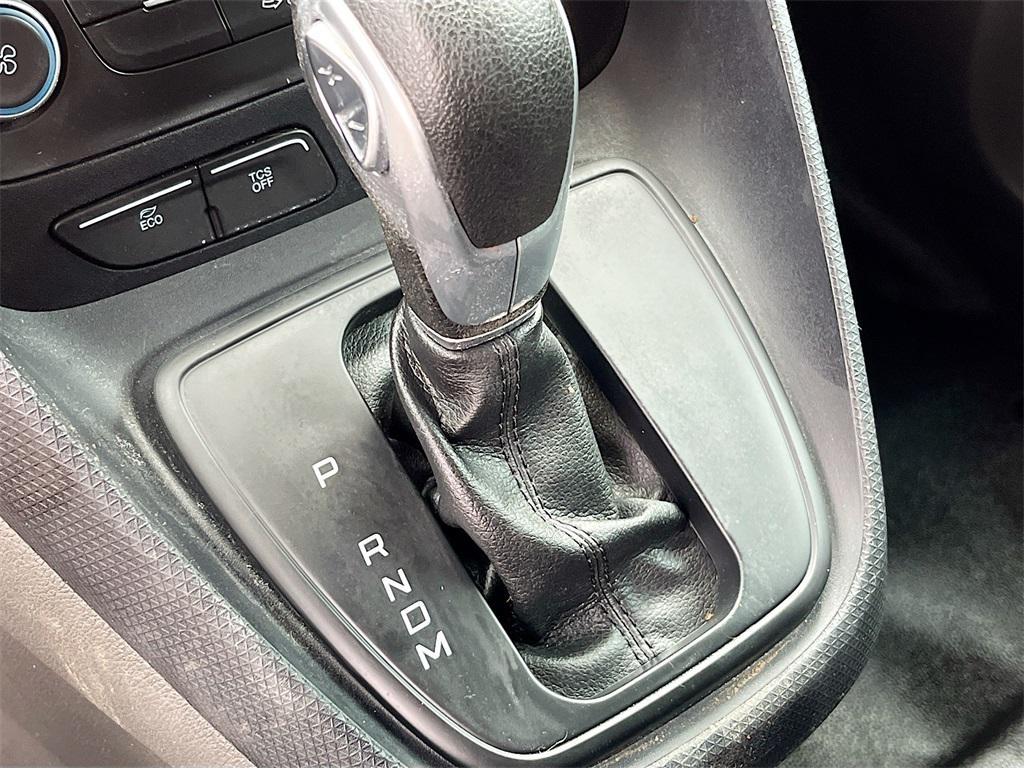 used 2023 Ford Transit Connect car, priced at $26,900