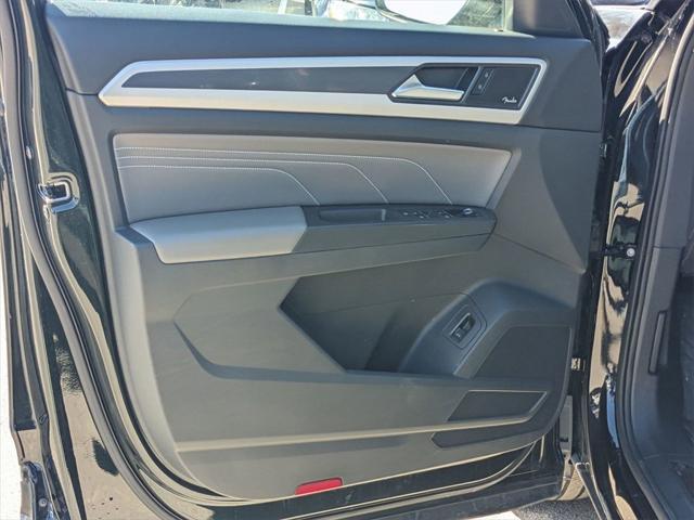 used 2022 Volkswagen Atlas car, priced at $30,000
