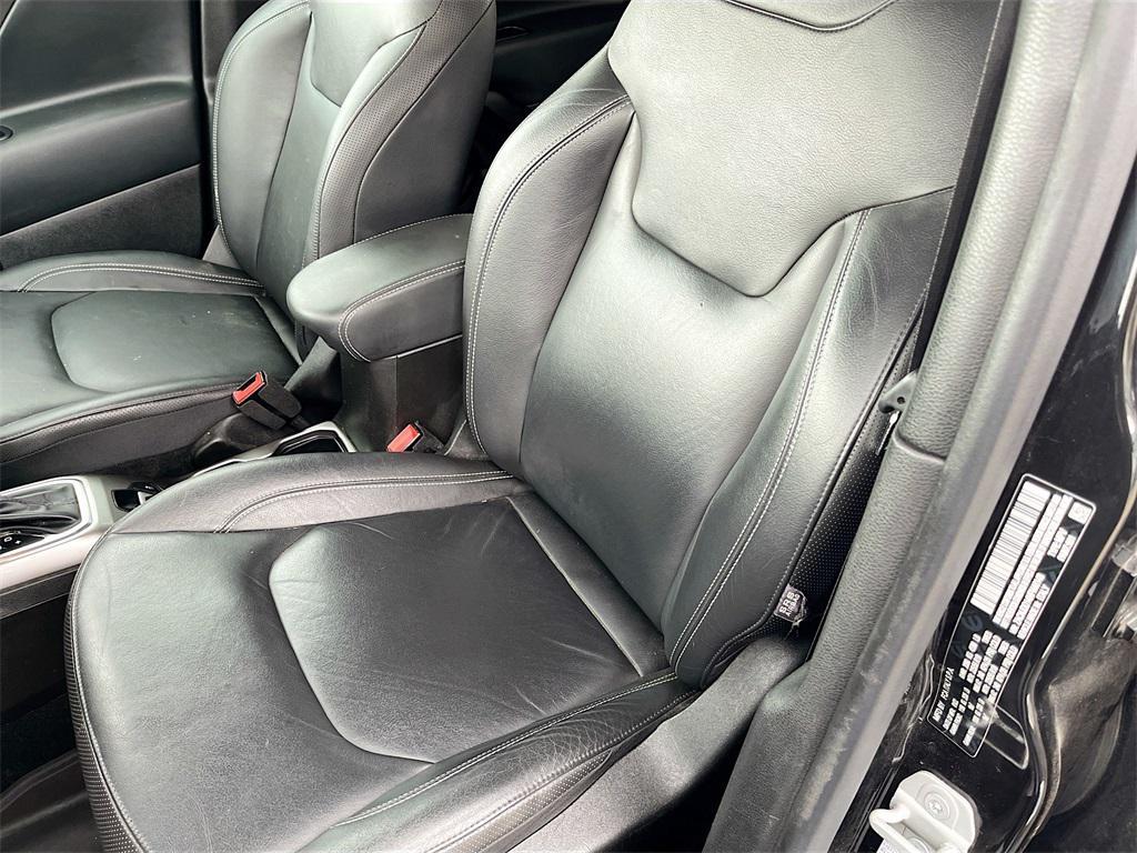 used 2022 Jeep Renegade car, priced at $18,800