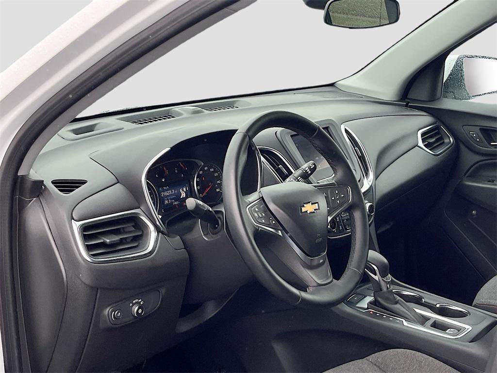 used 2024 Chevrolet Equinox car, priced at $21,900
