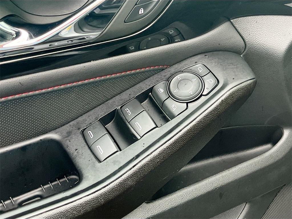 used 2023 Chevrolet Traverse car, priced at $35,000