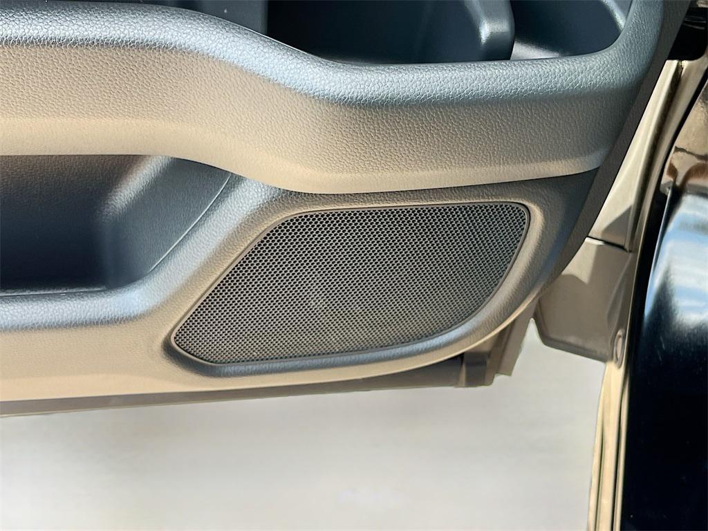 used 2025 Honda Pilot car, priced at $37,300