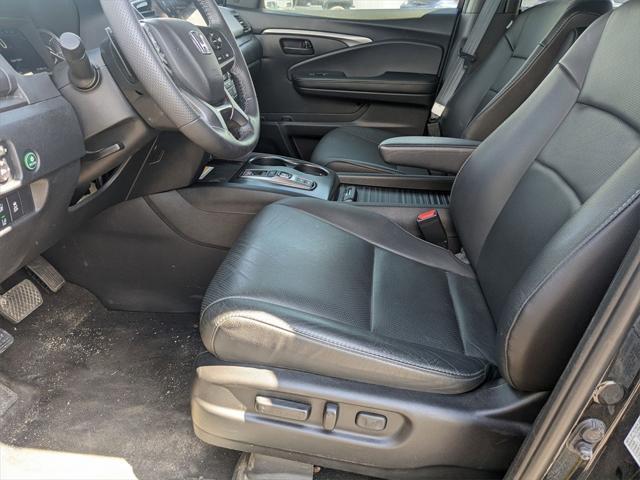 used 2022 Honda Passport car, priced at $27,600