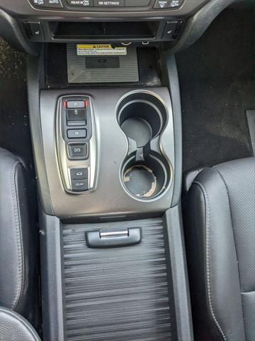 used 2022 Honda Passport car, priced at $27,600