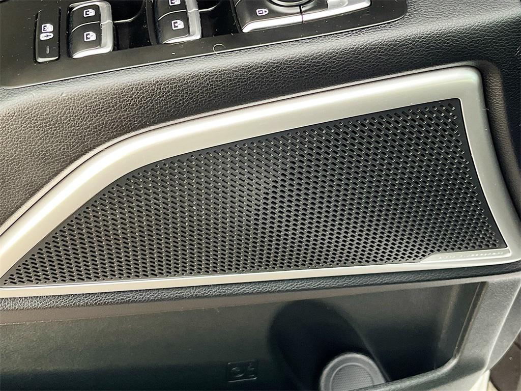 used 2022 Kia Telluride car, priced at $24,700