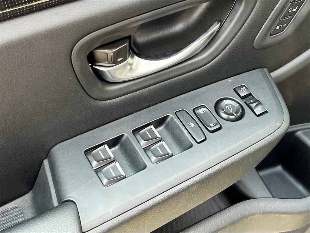 used 2024 Honda Pilot car, priced at $39,200