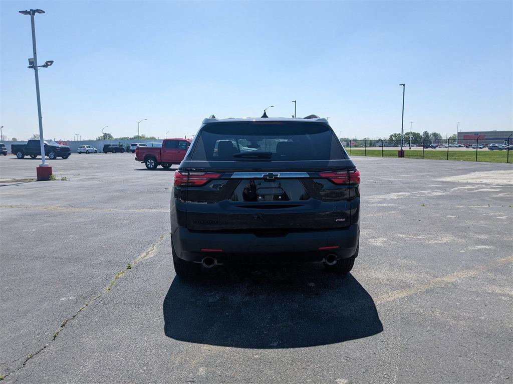 used 2023 Chevrolet Traverse car, priced at $32,200